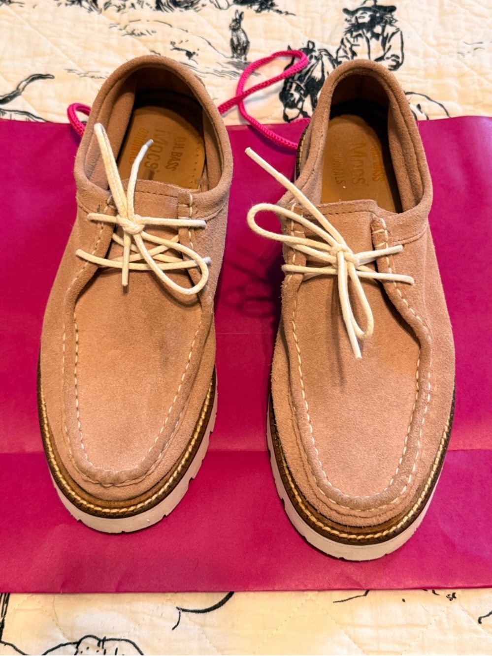 GH Bass Women’s  Suede Wallace -Style Lace-Up Loafers in Pink Size 7.5